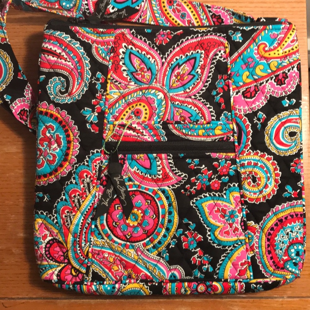 NWT Vera Bradley Hipster - Parisian Paisley